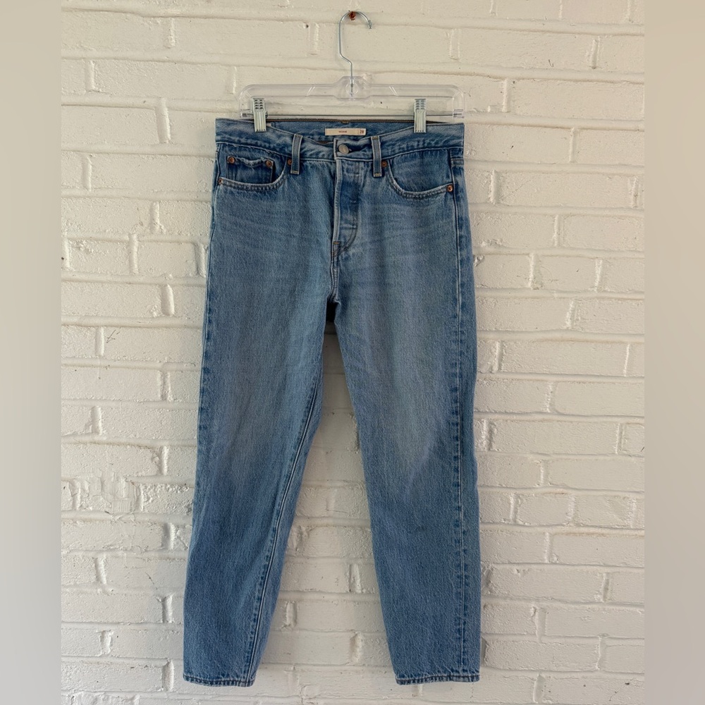 Levi’s Wedgie Fit Jeans